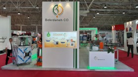 Производственная группа Бекрдане на Тегеранской выставке в июне 2019 г.