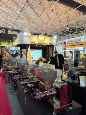 Participación del Grupo de Producción Bekrdaneh en la Exposición Agrofood de Teherán 2025
