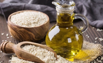 چگونه در خانه روغن کنجد بگیریم